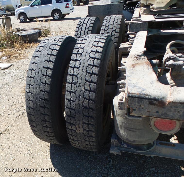 image for item DB5780 1998 Volvo WCA semi truck