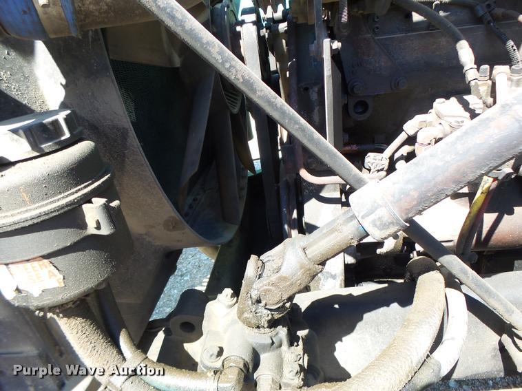 image for item DB5780 1998 Volvo WCA semi truck