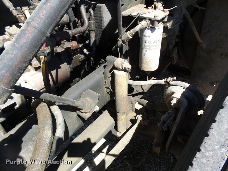 image for item DB5780 1998 Volvo WCA semi truck