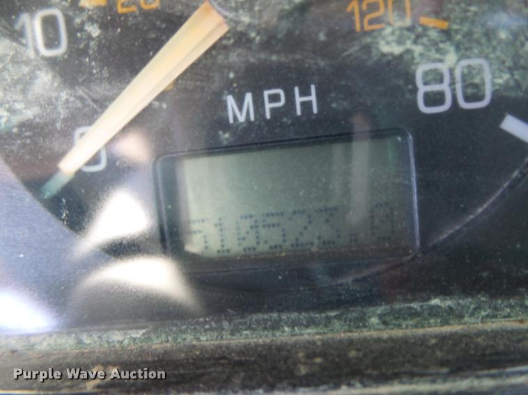 image for item DB5780 1998 Volvo WCA semi truck