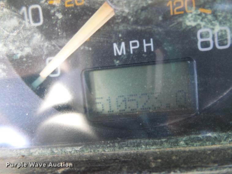 image for item DB5780 1998 Volvo WCA semi truck