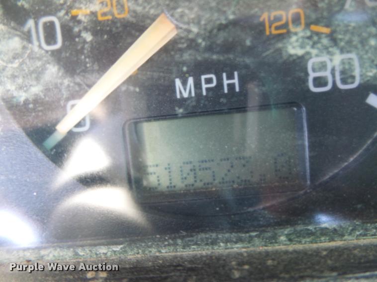 image for item DB5780 1998 Volvo WCA semi truck