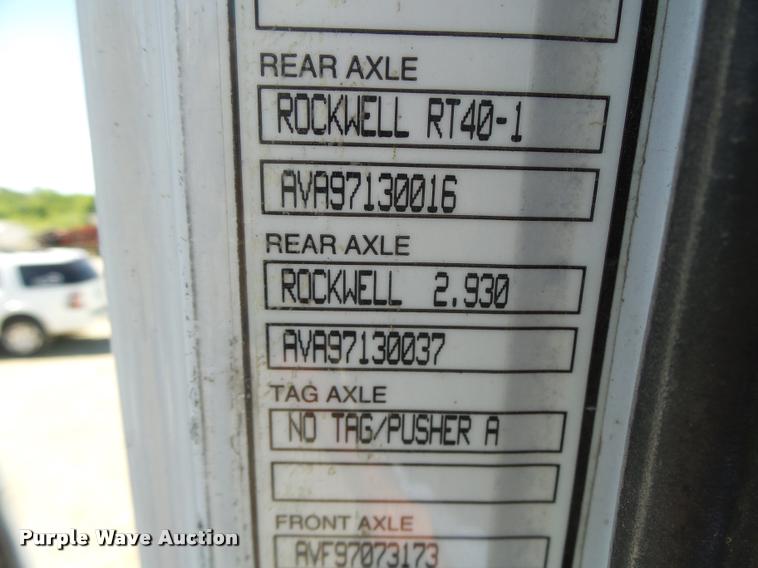 image for item DB5780 1998 Volvo WCA semi truck