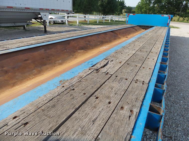 image for item DB7466 2002 Doonan 482DB14B drop deck trailer