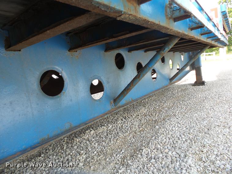 image for item DB7466 2002 Doonan 482DB14B drop deck trailer