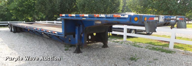 image for item DB7468 2004 Doonan drop deck trailer
