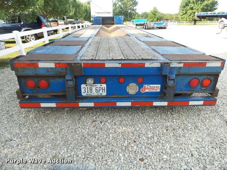 image for item DB7468 2004 Doonan drop deck trailer