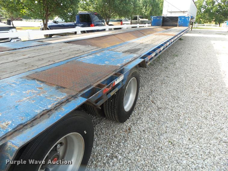 image for item DB7468 2004 Doonan drop deck trailer