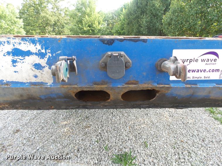 image for item DB7468 2004 Doonan drop deck trailer