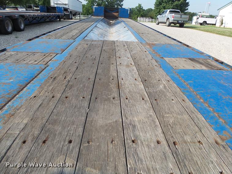 image for item DB7469 2002 Doonan drop deck trailer