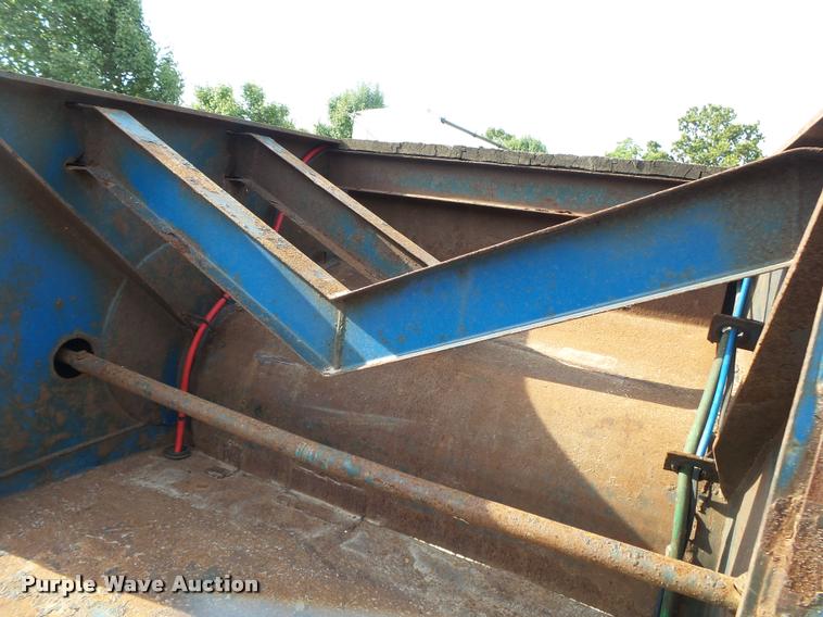 image for item DB7469 2002 Doonan drop deck trailer