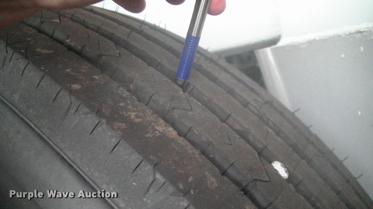 image for item DK9633 2015 Mueller 8400 tank trailer