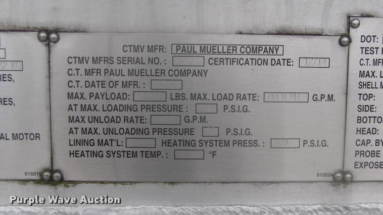 image for item DK9633 2015 Mueller 8400 tank trailer