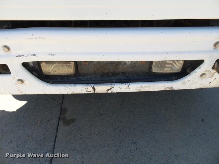 image for item K3266 1997 International 9200 semi truck