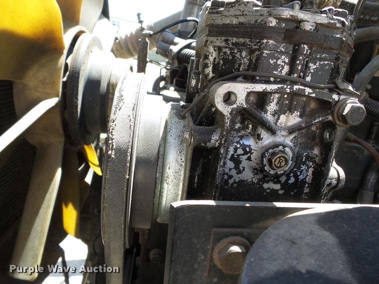 image for item K3266 1997 International 9200 semi truck