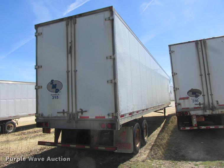 image for item K6153 2006 Utility dry van trailer