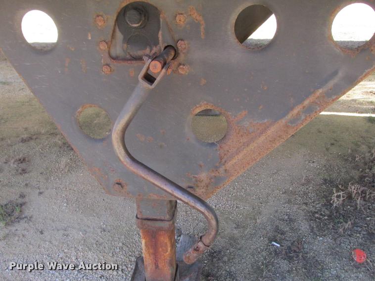 image for item K6153 2006 Utility dry van trailer