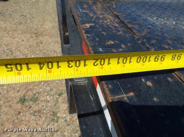 image for item L1532 2001 Trail King TK70HT-482 equipment trailer