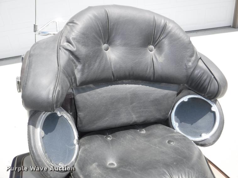 image for item BY9770 1998 Harley Davidson Ultra Classic Electra Glide Touring motorcycle