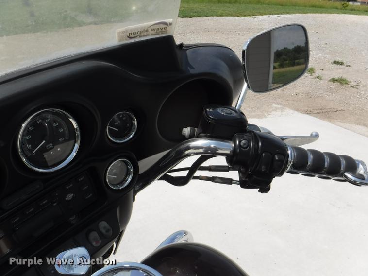 image for item BY9770 1998 Harley Davidson Ultra Classic Electra Glide Touring motorcycle