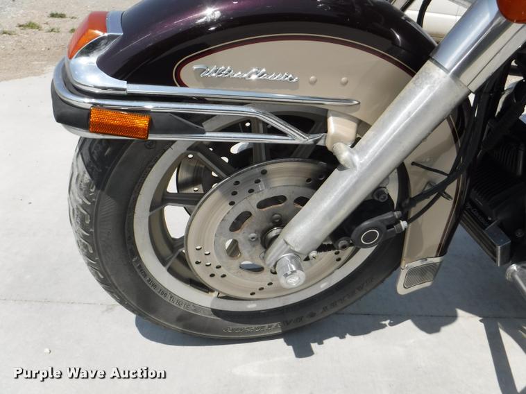 image for item BY9770 1998 Harley Davidson Ultra Classic Electra Glide Touring motorcycle