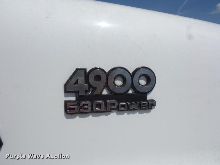 image for item CA9064 2002 International 4900 truck chassis