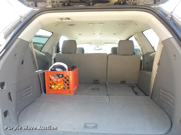 image for item CA9067 2011 Chevrolet Traverse LS SUV