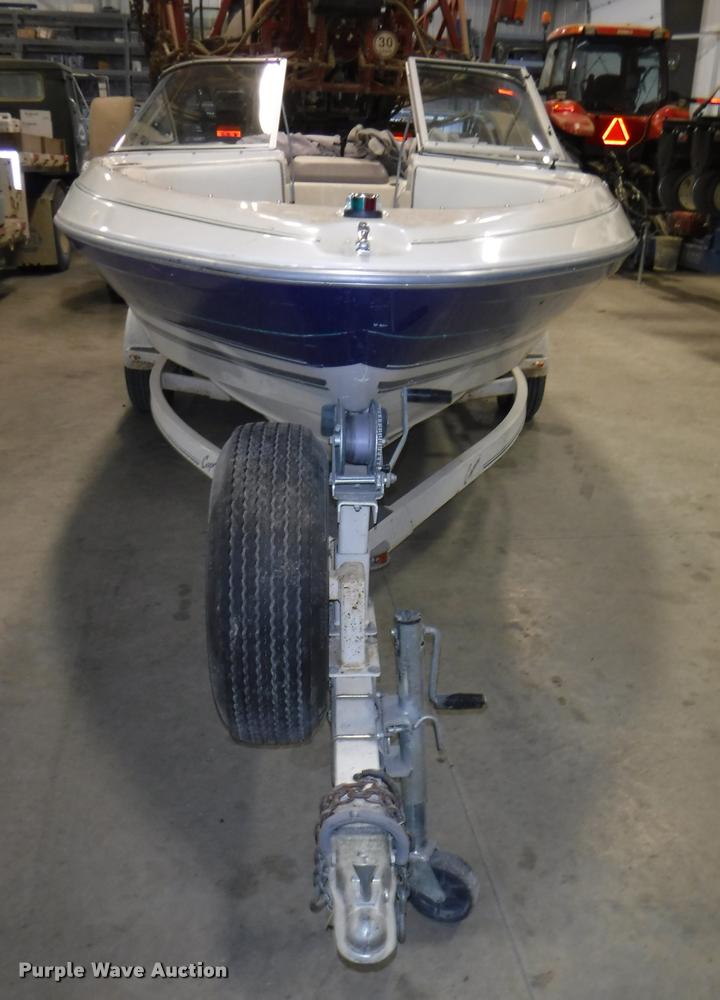 image for item CA9744 1994 Bayliner Caprice 1850LS boat