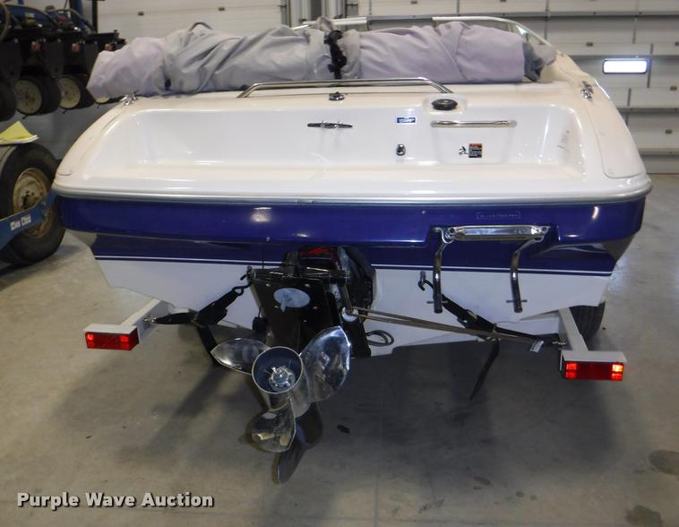 image for item CA9744 1994 Bayliner Caprice 1850LS boat