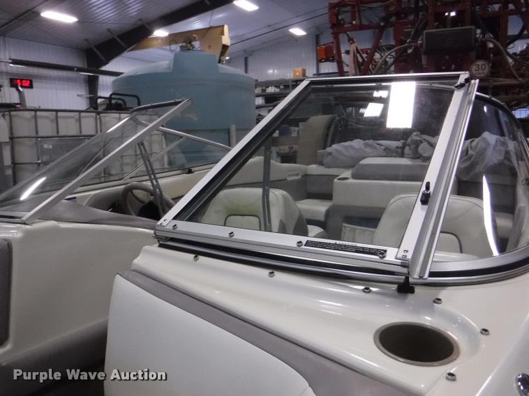 image for item CA9744 1994 Bayliner Caprice 1850LS boat