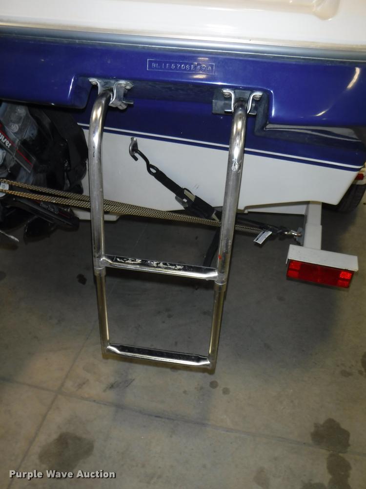 image for item CA9744 1994 Bayliner Caprice 1850LS boat