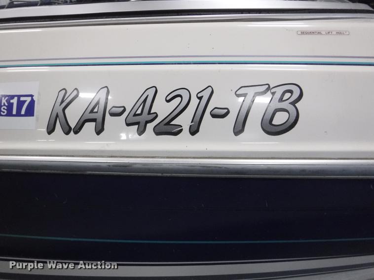 image for item CA9744 1994 Bayliner Caprice 1850LS boat