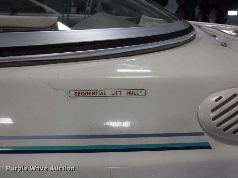 image for item CA9744 1994 Bayliner Caprice 1850LS boat