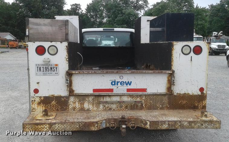 image for item DA1089 2006 Ford F550 XL utility truck