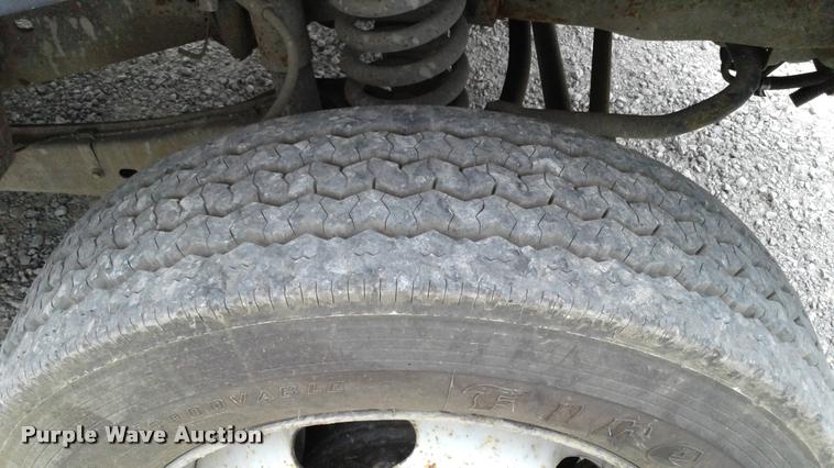 image for item DA1089 2006 Ford F550 XL utility truck