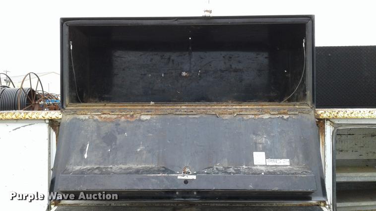 image for item DA1089 2006 Ford F550 XL utility truck