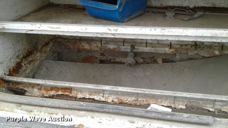 image for item DA1089 2006 Ford F550 XL utility truck