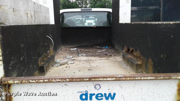 image for item DA1089 2006 Ford F550 XL utility truck