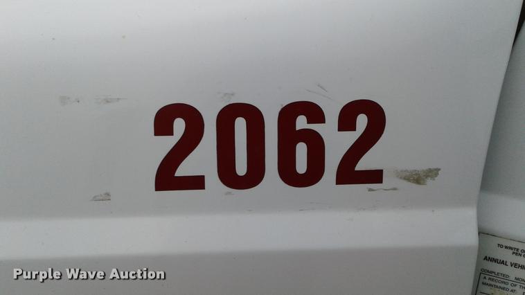 image for item DA1089 2006 Ford F550 XL utility truck