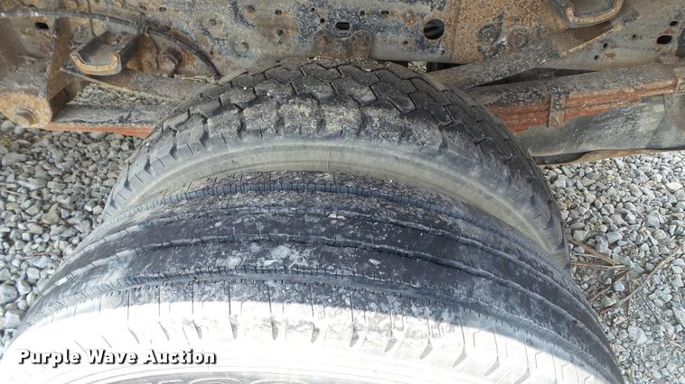 image for item DA1091 2006 Ford F550 dump truck