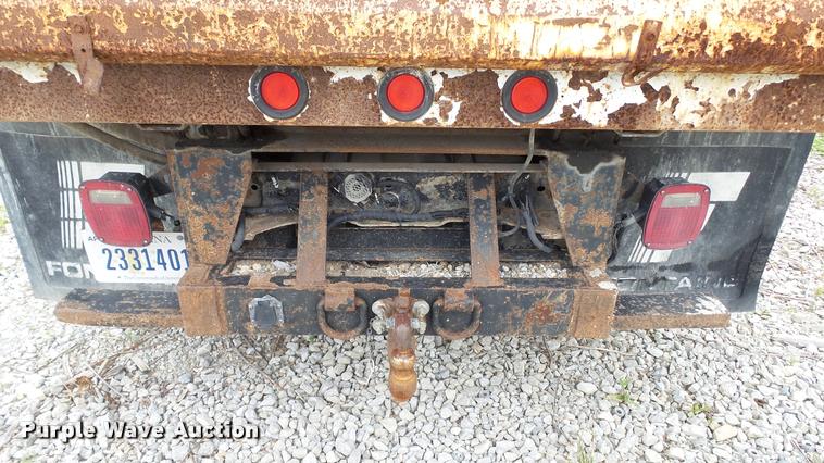 image for item DA1091 2006 Ford F550 dump truck