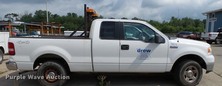 image for item DA1092 2005 Ford F150 XLT SuperCab pickup truck