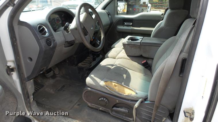 image for item DA1092 2005 Ford F150 XLT SuperCab pickup truck