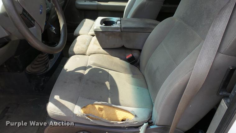 image for item DA1092 2005 Ford F150 XLT SuperCab pickup truck