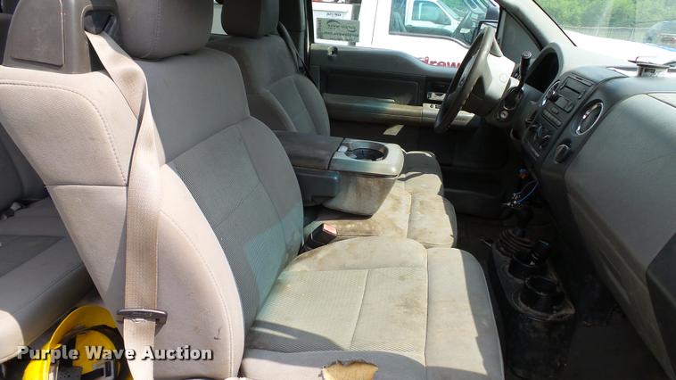 image for item DA1092 2005 Ford F150 XLT SuperCab pickup truck