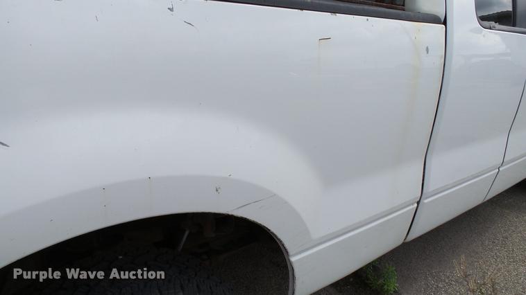 image for item DA1092 2005 Ford F150 XLT SuperCab pickup truck