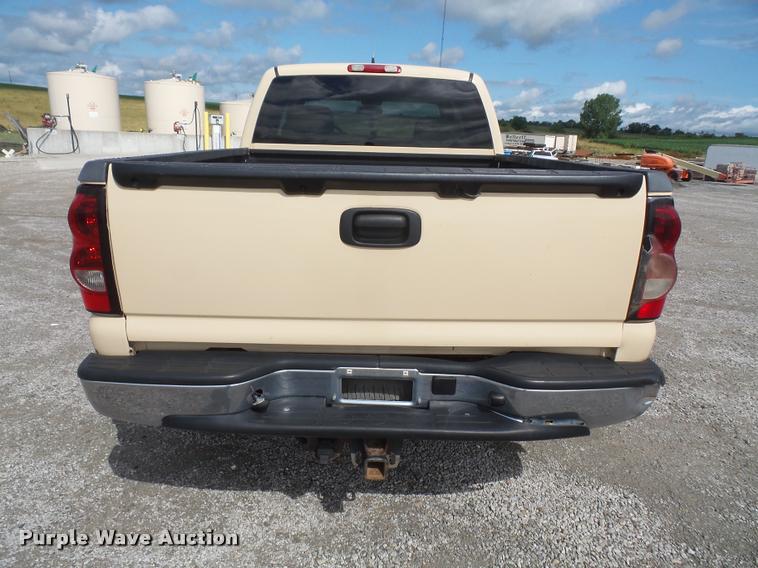 image for item DA1555 2006 Chevrolet Silverado 1500 Ext. Cab pickup truck