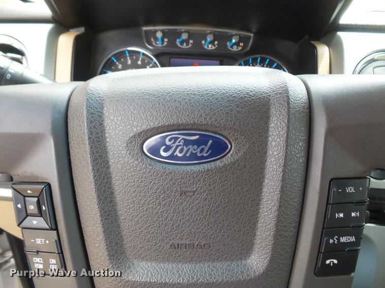 image for item DA1573 2013 Ford F150 Lariat SuperCab pickup truck