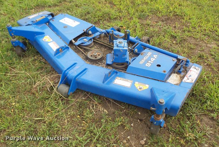 image for item DA1579 New Holland 914A mid mounted mower deck