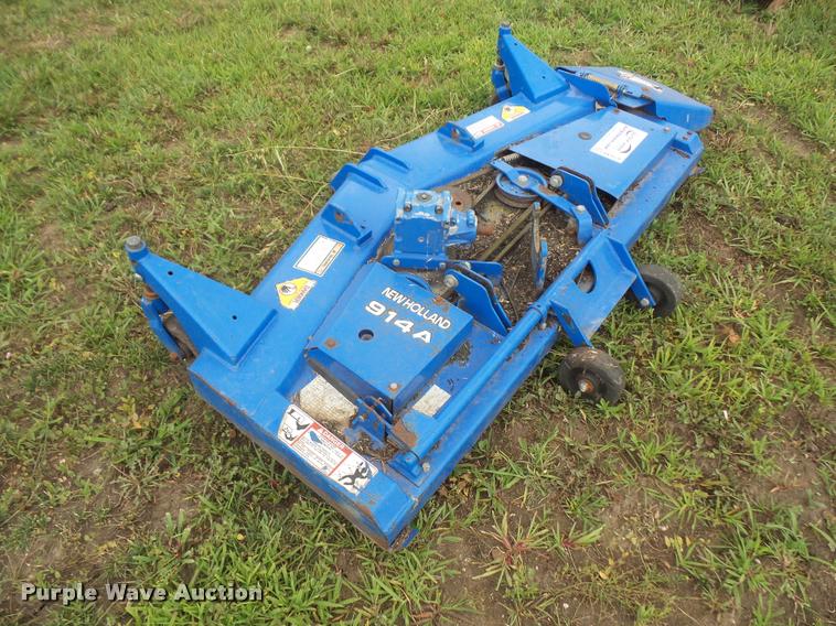 image for item DA1579 New Holland 914A mid mounted mower deck